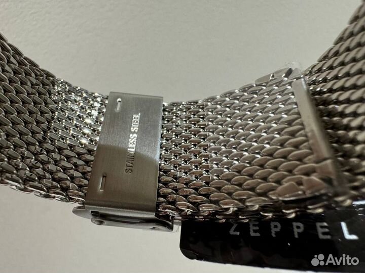 Часы Zeppelin 8664M3 (новые)