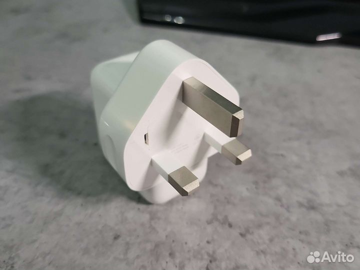 Блок питания для зарядки айпад оригинальный 12W