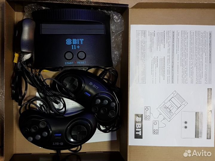 Игровая приставка 8 бит