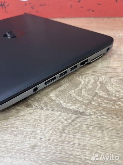 Ноутбук HP EliteBook 820 i7/SSD