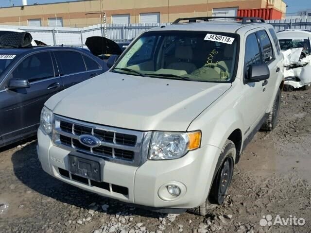 Разбор на запчасти Ford Escape