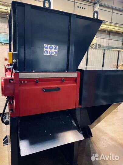 Шредер одновальный