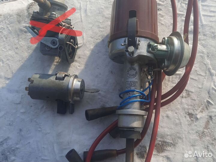 Эмблема ваз 2103