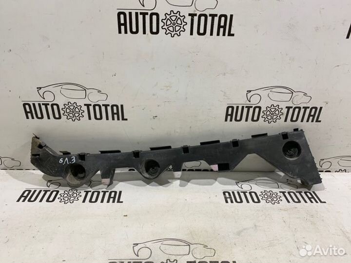 Крепление бампера заднее левое Mazda 6 GH LF 2011