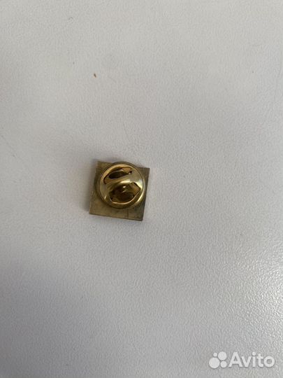 Значки Росбанка