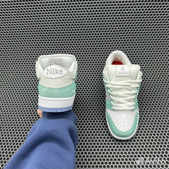 Кроссовки Nike Dunk Low April Skateboards