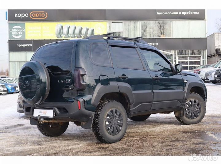 ВАЗ Niva Travel 1.7 МТ, 2022, 16 082 км