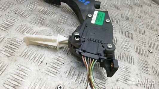 Педаль газа skoda octavia A4 (2ST13NW01)