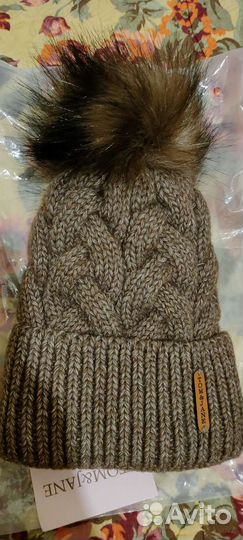 Шапка зимняя для девочки новая