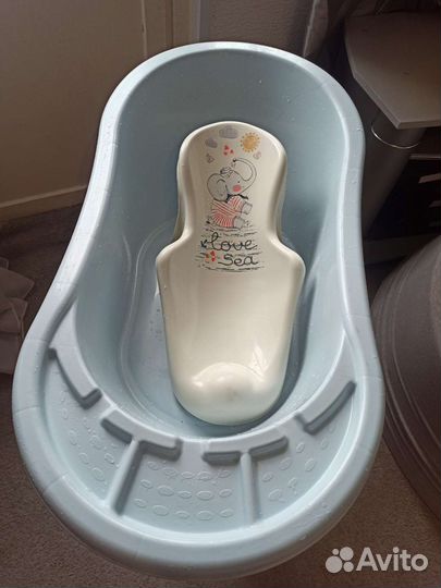 Ванночка для купания с горкой