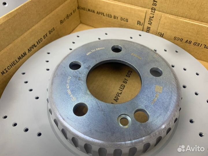 Диск тормозной Mercedes C-Class передний