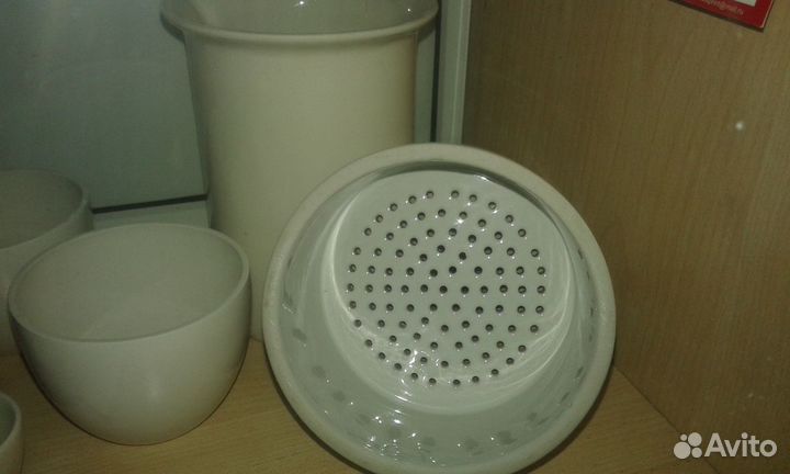 Посуда фарфоровая