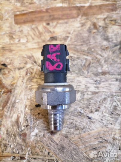 Датчик давления топлива Lexus Gs200T