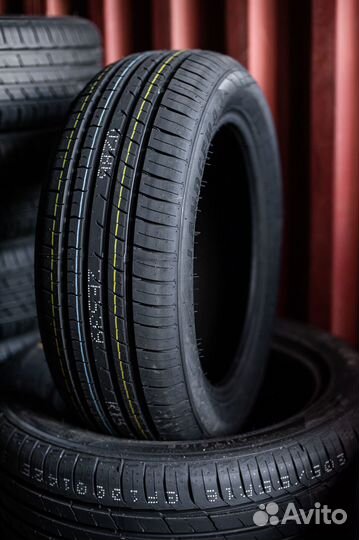 Zmax Landgema 215/65 R16 98H