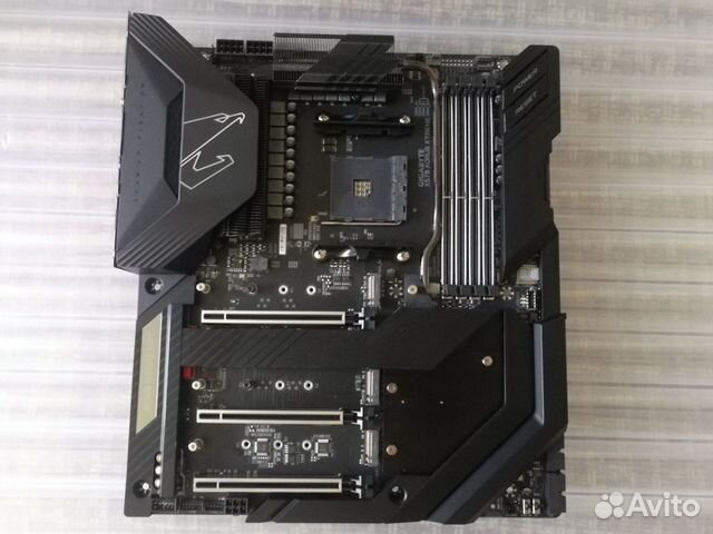 Материнская плата gigabyte X570 aorus xtreme