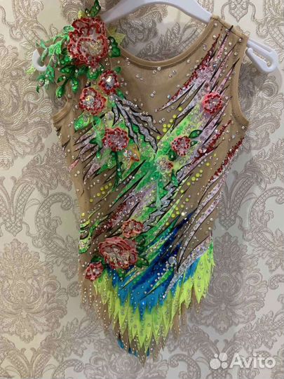 Купальник для художественной гимнастики