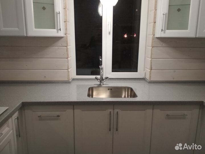 Подоконник столешница из камня Staron м2/руб