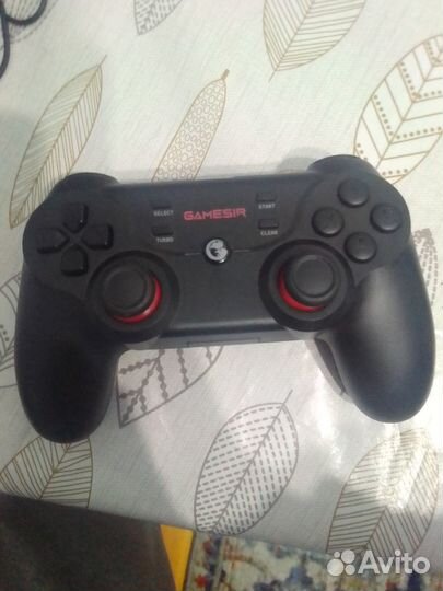 Продам геймпад Gamesir T3s