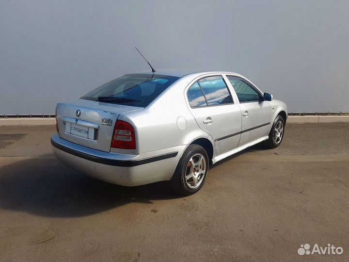 Skoda Octavia 1.6 МТ, 2002, 435 000 км