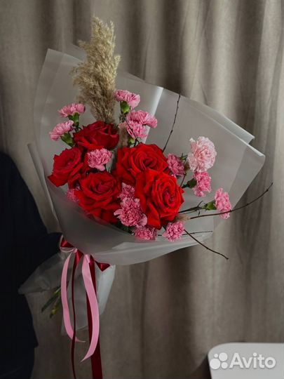 Минималистичные букеты с французскими розами