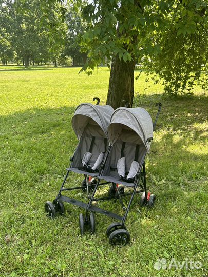 Коляска прогулочная для двойни (новая)