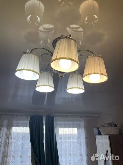 Люстра потолочная