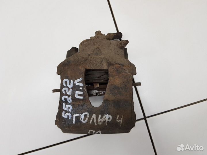 Суппорт передний левый