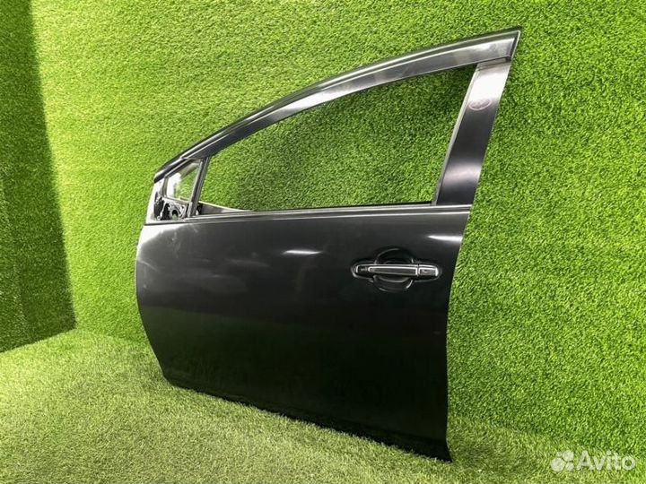Дверь Цвет-209 передняя левая Toyota Aqua NHP10