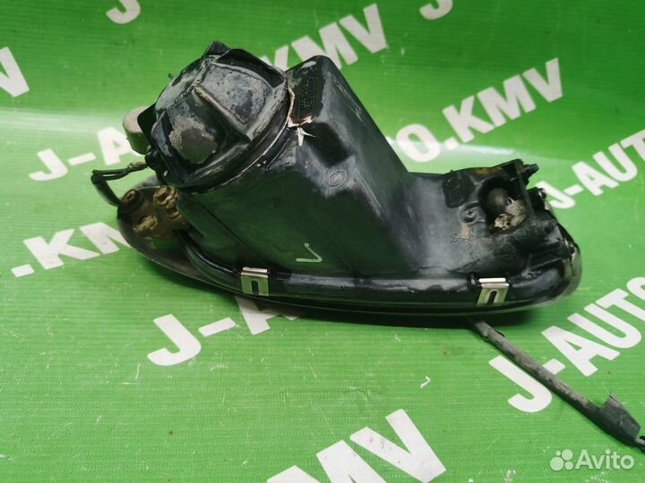 Фара противотуманная Mazda Xedos 6