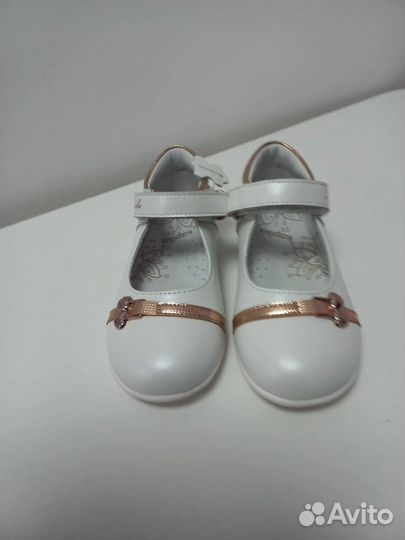 Туфли для девочки. Размер 21,24,25