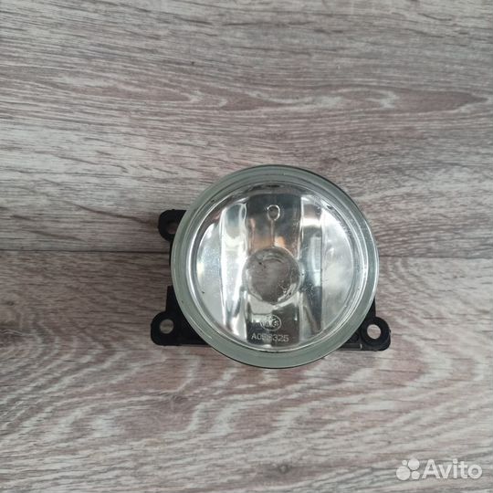 Противотуманная фара Пежо Peugeot 208