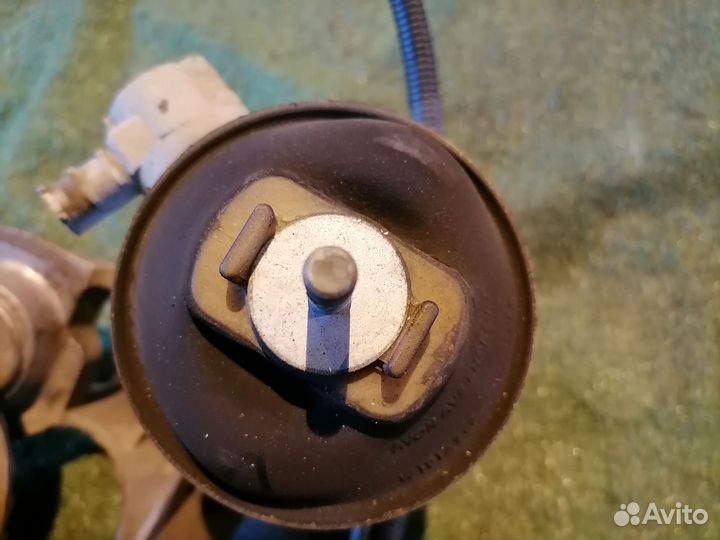 Опора двигателя (подушка двс) правая 8E0199352N Au