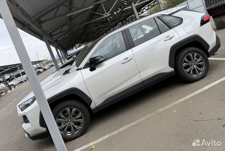 Toyota RAV4 2.0 CVT, 2024, 10 км