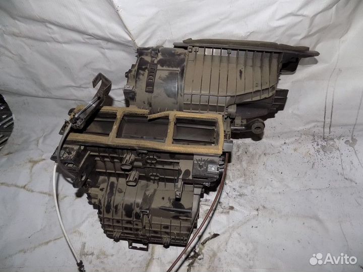 Корпус отопителя Megane II 2002-2009