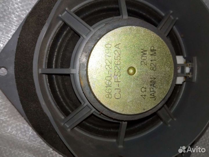 Toyota Land Cruiser 100 динамики в дверь