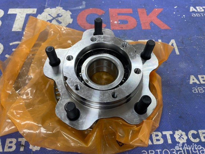 Ступица передняя Suzuki Escudo TX83V