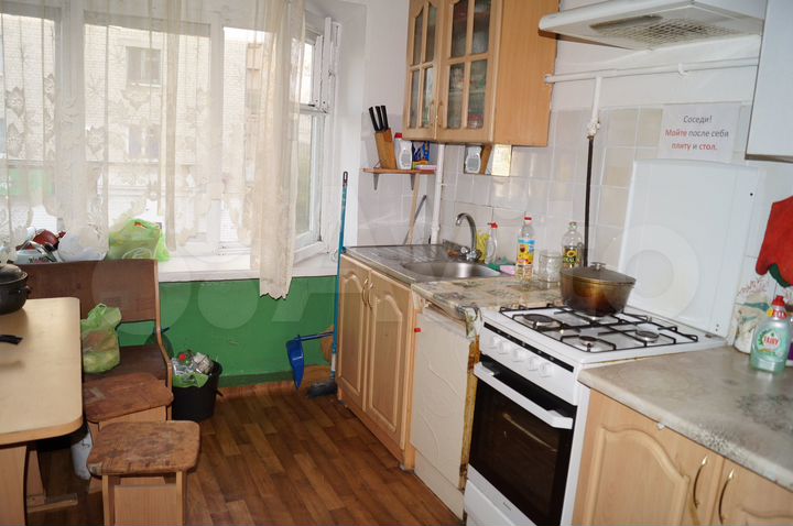 Комната 12 м² в 3-к., 2/5 эт.