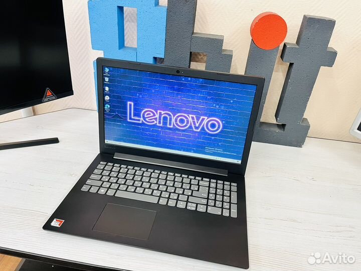 Новый мощный Ноутбук IPS дисплей