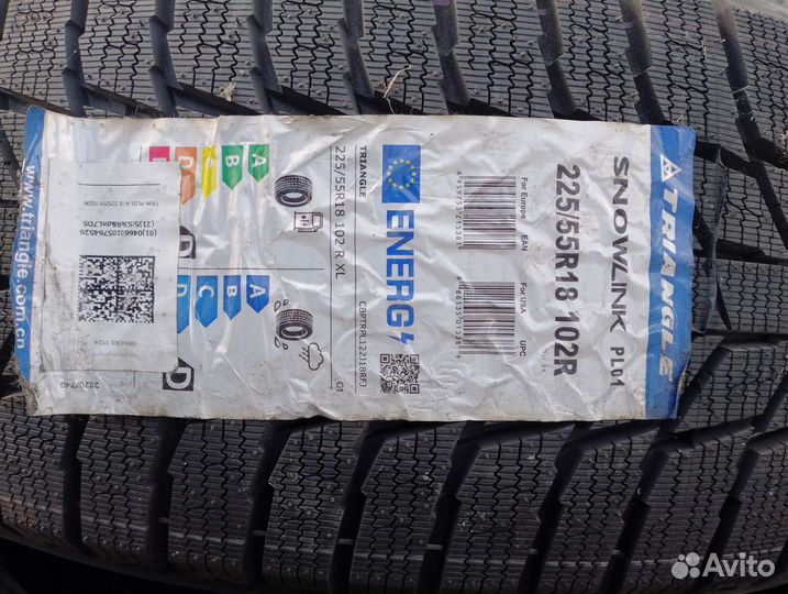 Triangle Snowlink TWT02 225/55 R18