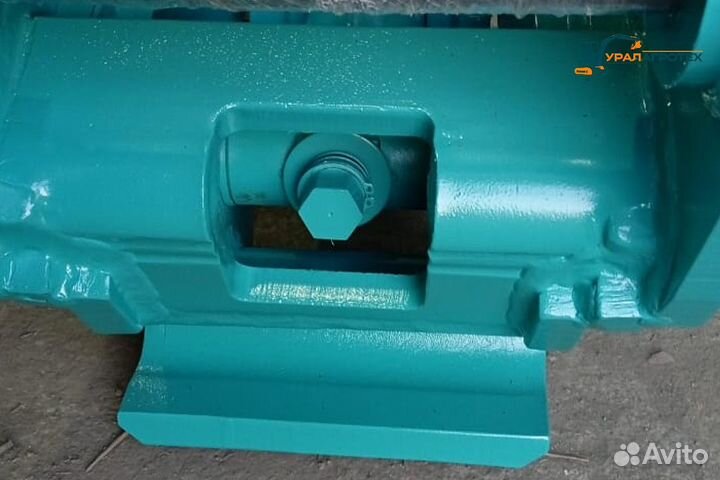 Быстросъём механический для экскаватора Сase CX130