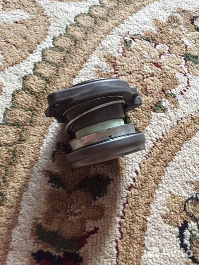 Выжимной подшипник