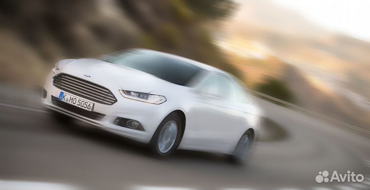Решетка радиатора на Ford Mondeo 5 - Хром