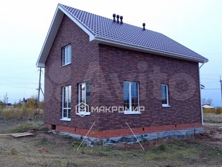 Дом 112 м² на участке 8 сот.