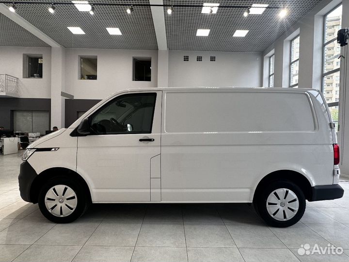 Volkswagen Transporter цельнометаллический, 2022