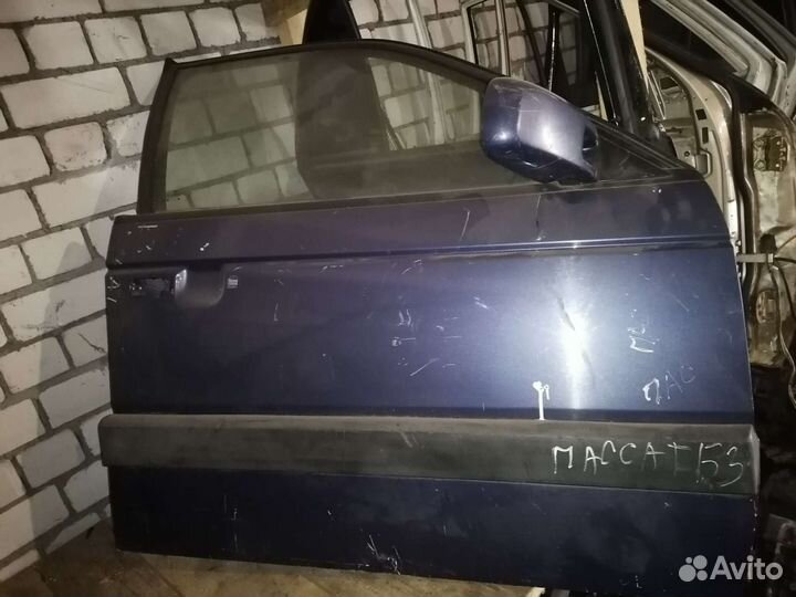 Дверь передняя правая volkswagen passat b3