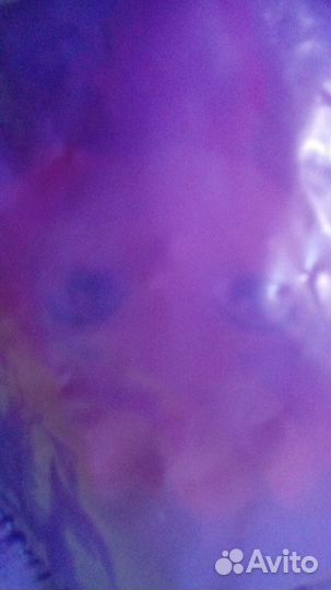 Игрушки из Киндер-сюрприза макси и волчки Несквик