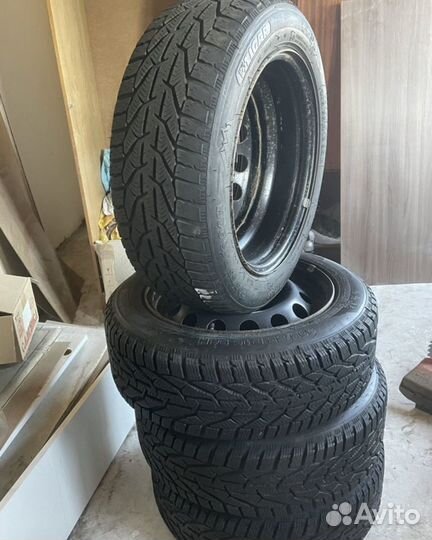 Tigar Winter 205/55 R16