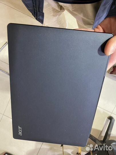 Шустрый нетбук acer