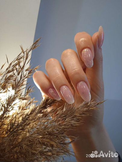 Наращивание ногтей и покрытие гель лаком