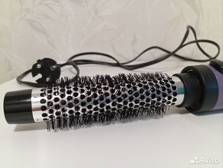 Фен-щетка Vitek VT-1315